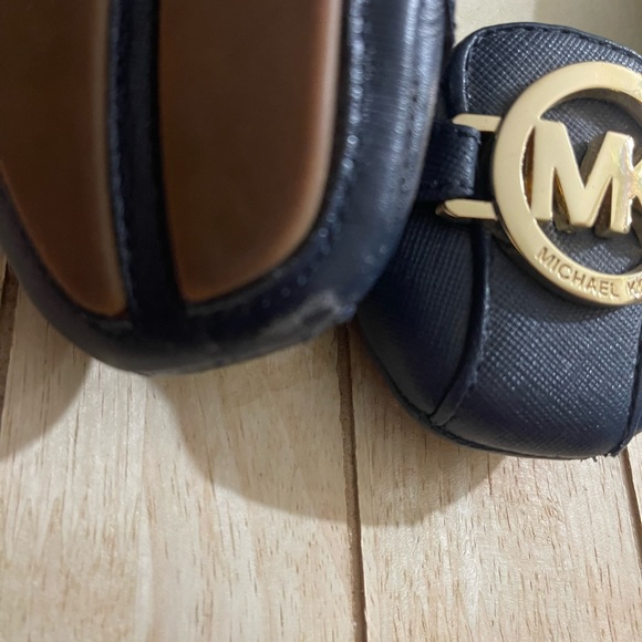 Michael Kors, black ballet, flat gold toe emblem, size 6.5 women’s PUC - Picture 5 of 9